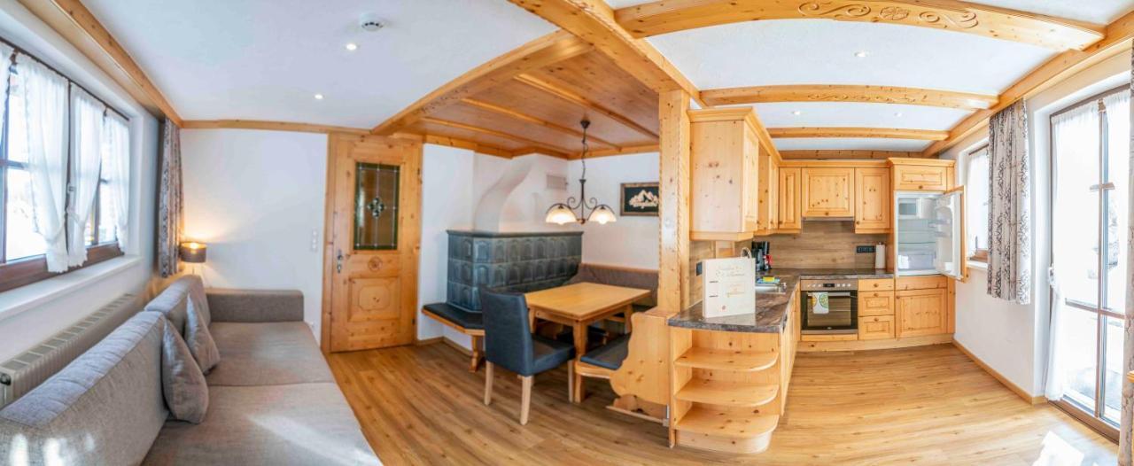 Hotel Almhof-Reithof Pitztal Sankt Leonhard im Pitztal Exterior foto